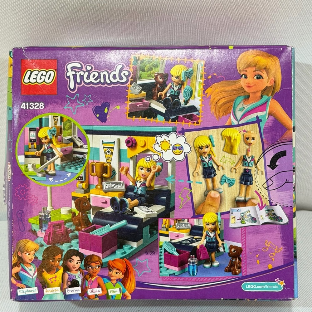 Lego Friends Stephanie Bedroom 41328 OPEN BOX DAMAGED BOX COMPLETE PRODUCT